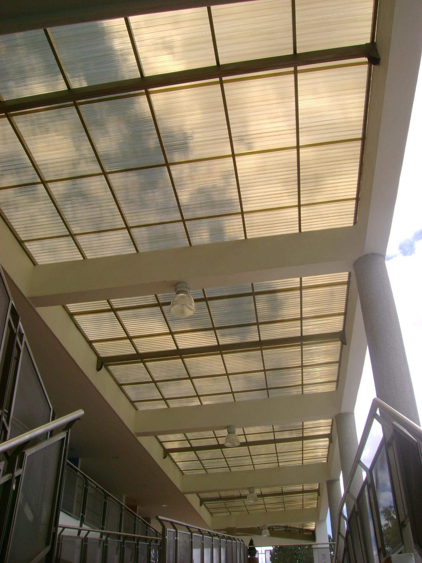 Cubierta transparente