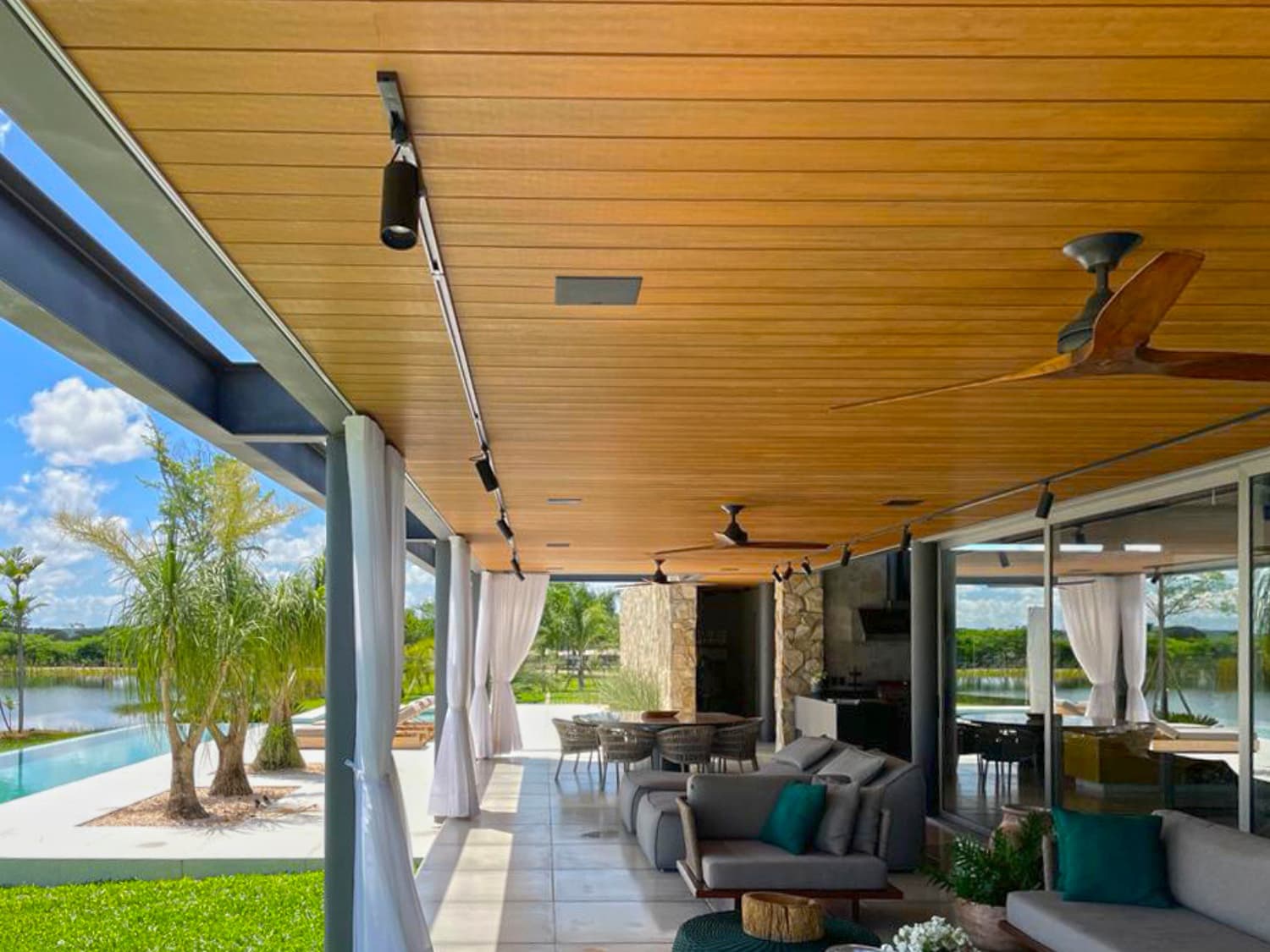 Revestimiento de Pared - Wallpanel Liso WPC - Machihembrado